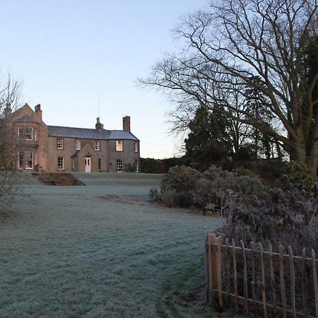 Newton Farmhouse B & B Jedburgh Exteriör bild