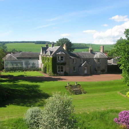 Newton Farmhouse B & B Jedburgh Exteriör bild